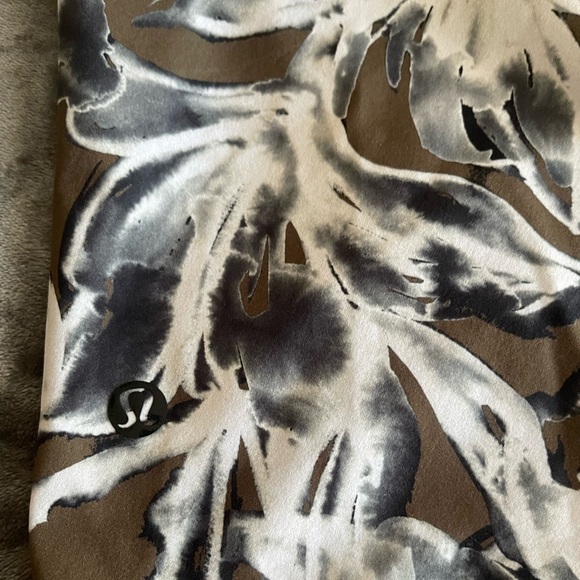 Lululemon Current State Board Short 9" Men’s 38 Botanical Multi Hawaiii NWOT - Picture 6 of 11